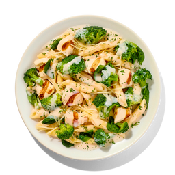 CHICKEN PENNE ALFREDO