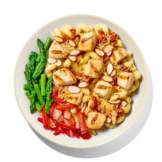 Creamy Red Pepper Chicken Cavatappi